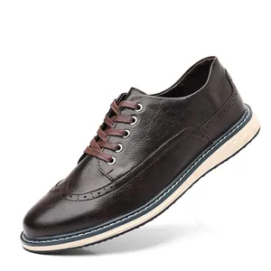 Scarpe casual brogue da uomo in pelle marrone scuro con vestibilità ampia traspirante