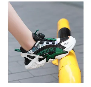 Breathable mesh children's running shoes featuring quick rotary buckle closure for kids