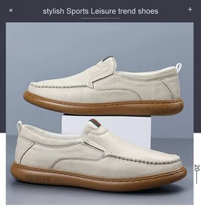 Detailansicht der beigen Leder-Slipper für Herren mit einem atmungsaktiven und modernen Design