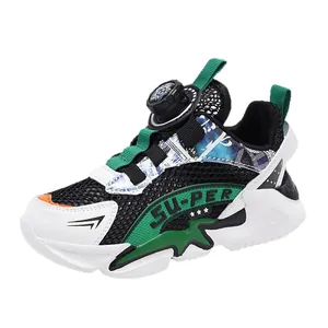 Children's breathable mesh running shoes with convenient green and black rotating buckle