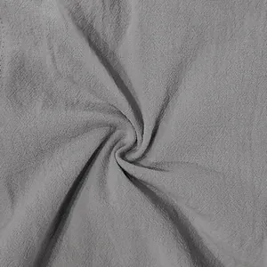 Dettaglio macro della trama del tessuto di lino grigio con trama traspirante