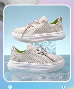 Detailansicht der atmungsaktiven Mesh-Sneaker für Jungen mit weicher Sohle