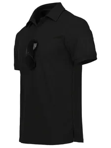 Detailansicht eines schwarzen Poloshirts mit Sonnenbrille am Ausschnitt.