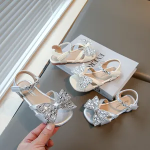 Sandales de princesse élégantes pour filles avec nœud en strass étincelant et bout carré