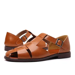 Herren-Sandalen aus braunem Leder mit geschlossener Zehenpartie und Schnallenverschluss
