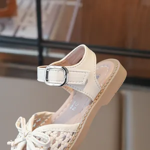 Girls' breathable woven closed-toe sandals with bow and soft sole in cream white