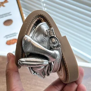 Silver flexible girls' open-toe sandals with buckle and soft sole for summer