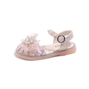 Rosa Prinzessinnen-Sandalen für Mädchen mit Glitzer-Strassblume und Perlen-Riemchen