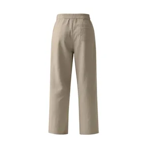 Rückansicht einer locker sitzenden Herren-Leinenhose in Khaki mit elastischem Bund