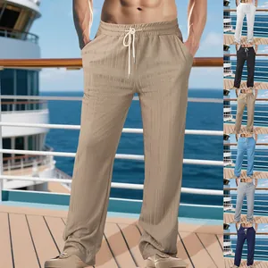 Détail du pantalon décontracté pour homme effet lin avec texture à carreaux variés