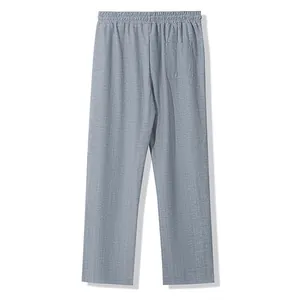 Vue arrière du pantalon décontracté pour hommes avec taille élastique et poche