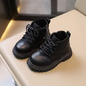 Botas Martin negras clásicas para niños de estilo británico con cremallera lateral