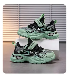 Breathable mint green boys running shoes with mesh panels and Sulisi branding