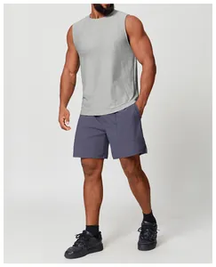 Graues, schnelltrocknendes Herren-Sport-Trägershirt, ideal für das Training