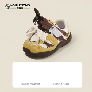Zapatillas para bebés con puntera antichoque y cierre de velcro