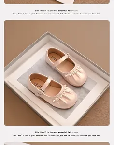 Elegantes zapatos de princesa Mary Jane rosa para niñas con detalles de perlas finas