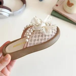 Pantuflas de princesa para niñas con perlas y lazo, suela blanda de verano.