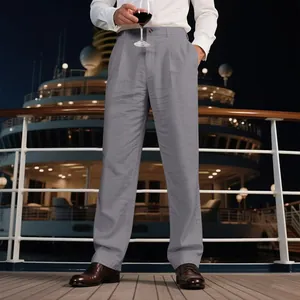 Pantalon décontracté en lin gris pour homme, idéal pour les croisières ou le style business chic.