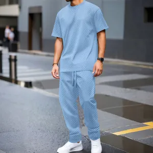 Men's light blue heavy jacquard short sleeve T-shirt and pants set for outdoor leisure.