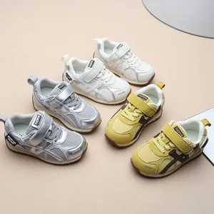 Παιδικά Αναπνεύσιμα Αθλητικά Παπούτσια Sneakers Casual Παπούτσια Τρεξίματος για Αγόρια και Κορίτσια με Σκρατς Αντιολισθητικά Παπούτσια Μόδας από Μικροΐνες