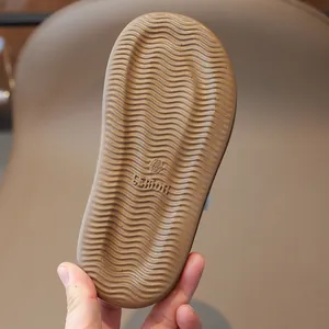 Anti-slip wavy texture sole of thick-bottom children's slippers for summer