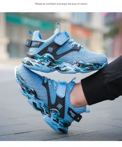 Scarpe sportive da ragazzo in mesh blu con suola mimetica e velcro