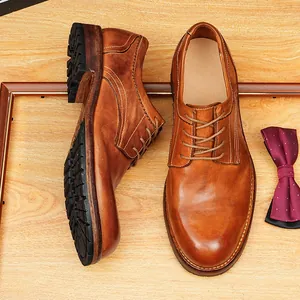 Vintage brown horse leather derby shoes with Goodyear welted leather sole for men's fashion