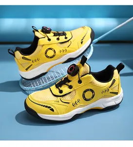 Zapatos de bádminton amarillos ligeros para niños con malla y sistema de cierre rotativo
