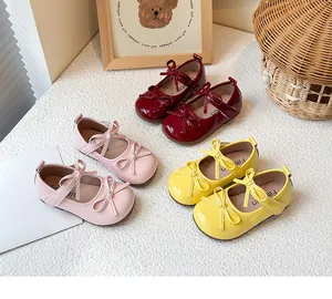 Stylish girls' bow patent leather Mary Jane flat shoes in pink, red, and yellow