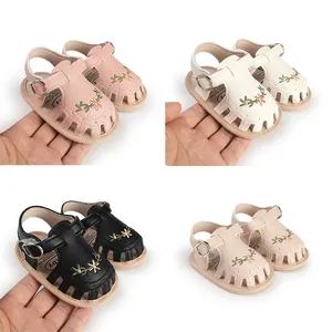 Sandali Estivi da Neonata Ricamati a Fiori Traspiranti Traforati Suola Morbida Scarpe Primi Passi per Neonati da Tre a Dodici Mesi
