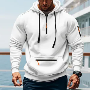 Felpa bianca da uomo in pile pesante con mezza zip e tasche funzionali per stile casual