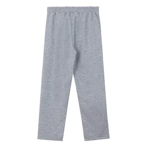 Pantalones deportivos casuales grises de peso pesado con un cómodo diseño de pierna recta