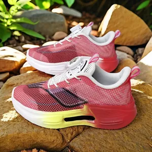 Professional breathable pink gradient mesh running shoes with rotating quick-lace buckle