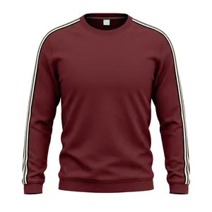 Vue de face d'un sweat-shirt bordeaux pour homme en maille gaufrée avec rayures.