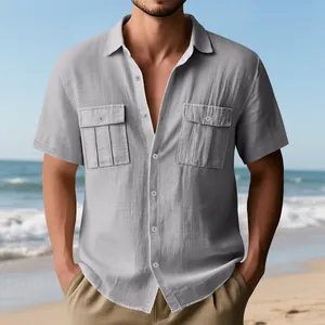 Camicia da uomo grigia a maniche corte in lino con due tasche sul petto per l'estate