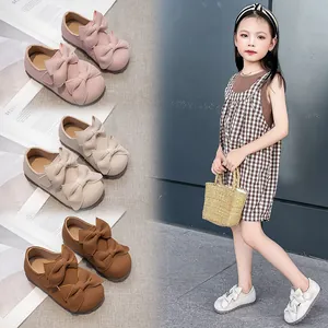 Zapatos de Princesa con Lazo para Niñas Otoño 2025 Nuevos de Gamuza de Vaca Estilo Birkenstock Suela Blanda Zapatos de Cuero
