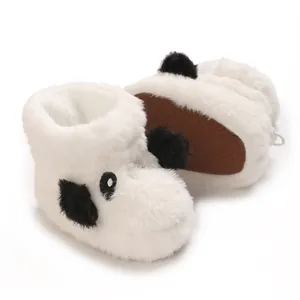 Botas de invierno para bebé de felpa suave con diseño de panda y suela antideslizante