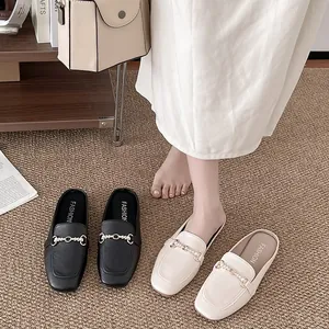 Dames Mode Metalen Gesp Mules Kunstparel Strass Decor Vierkante Teen Platte Slides Koreaanse Stijl Kunstlederen Pantoffels