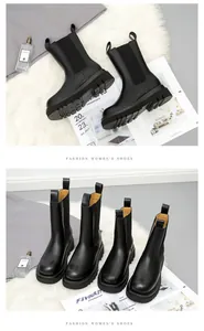 Elegantes botas Chelsea negras para mujer con suelas gruesas y punta redonda.