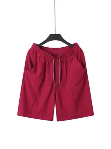 Red summer men's cargo linen shorts with elastic drawstring waist and side pockets