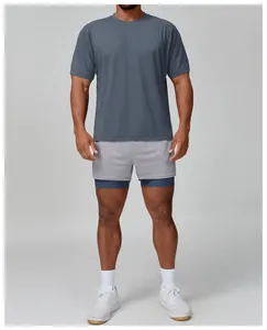 Camiseta deportiva transpirable de secado rápido para hombre y pantalones cortos dobles