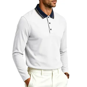 Detail eines grauen Langarm-Polohemds für Herren mit einem marineblau gestreiften Kragen.