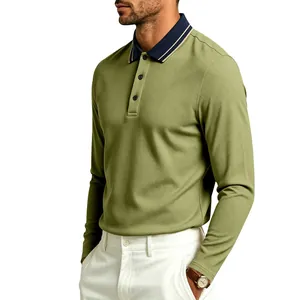 Detailansicht des olivgrünen Langarm-Polo-Shirts für Herren mit gestreiftem Kragen