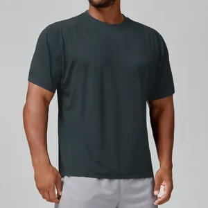 Camiseta deportiva transpirable de secado rápido para hombre en gris oscuro cuello
