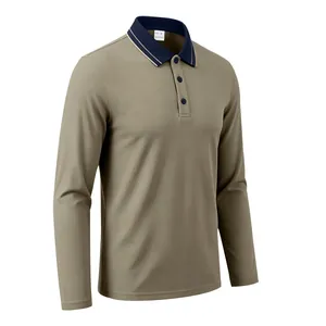 Detailansicht eines langärmeligen Piqué-Poloshirts für Herren in Oliv und Marine