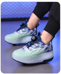 Gros plan de chaussures à roulettes pour enfants avec système de laçage rotatif