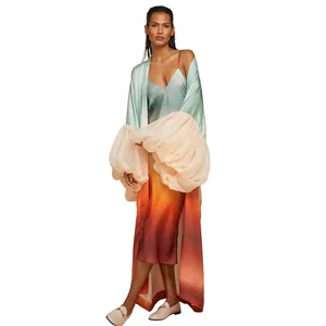 Cache-maillot de plage élégant dégradé coucher de soleil avec manches bouffantes en tulle.