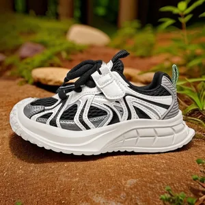 Nouveaux baskets chunky respirantes 2025 pour femmes avec semelles compensées