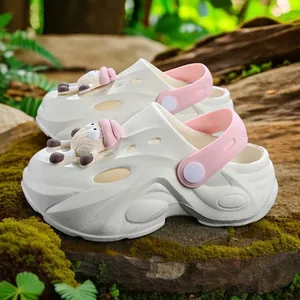 Kinder Clogs Meisjes Zomer Zachte Zool Antislip Strandsandalen Cartoon Schaap Decoratie Lichtgewicht EVA Tuinschoenen