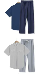 Vista detallada del conjunto de playa de lino para hombre con camisa corta y pantalones.